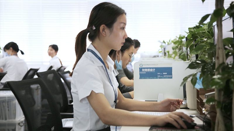 商标转让与变更：关键步骤与注意事项**